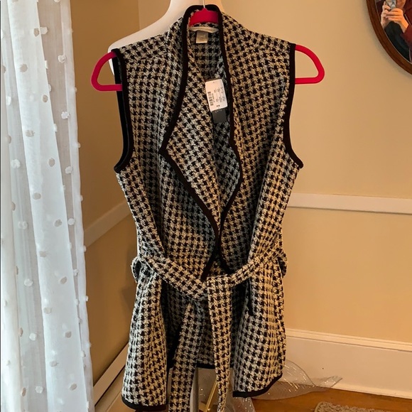 Christopher & Banks Tops - NWT Christopher & Banks Petite Small Flyaway Vest